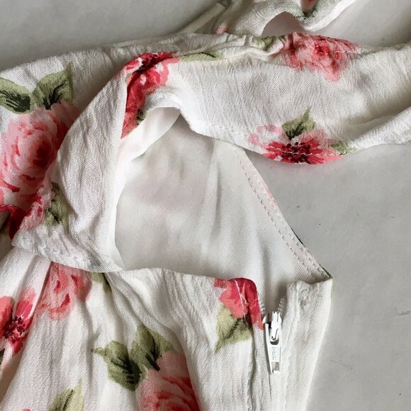 Torrid Off Shoulder Mini Floral Skater Dress Size 14 White Pink‎ - Picture 4 of 10